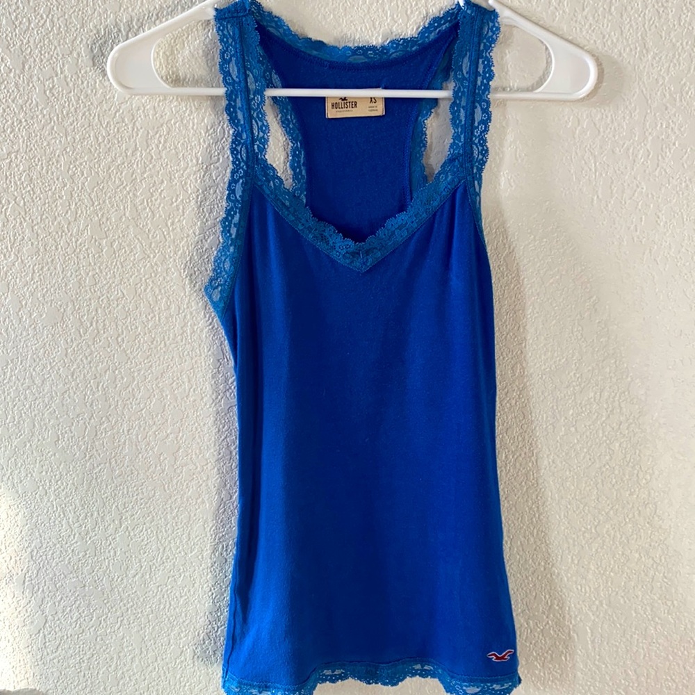 Hollister lace trim fitted tank